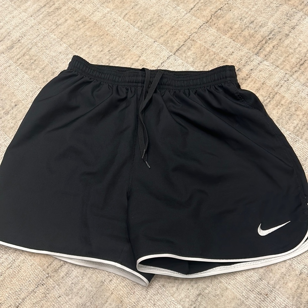 Nike Women’s Dri-FIT slim fit; wicking; size S